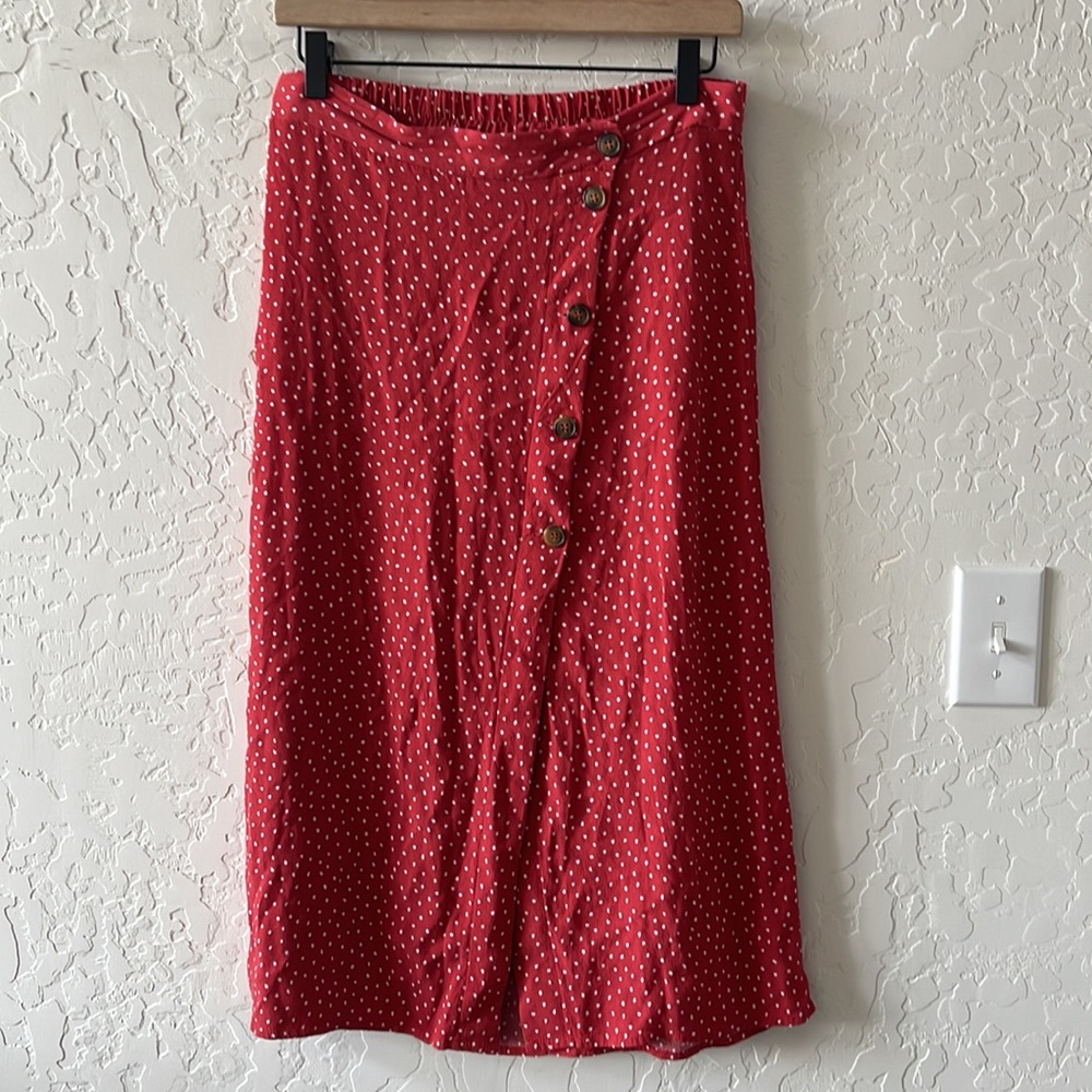 red polka dot skirt